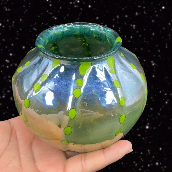 Hand Blown Art Glass Vase Iridescent Green Blue W Green Dots Marked P T 2018 - Picture 2 of 16